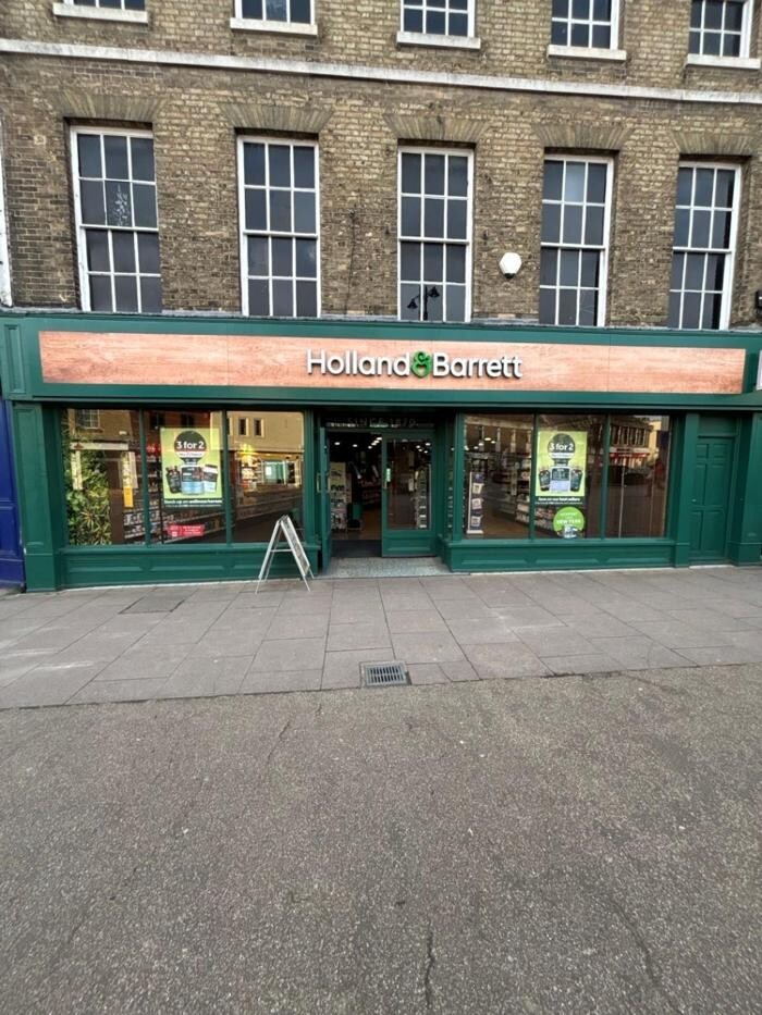 Images Holland & Barrett - Sudbury