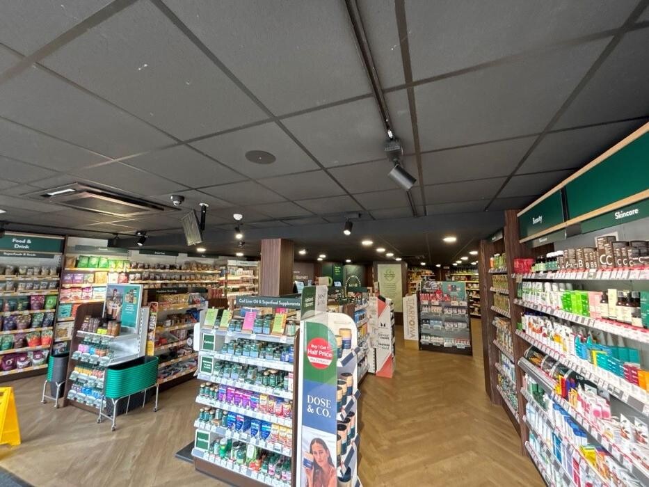 Images Holland & Barrett - Sudbury