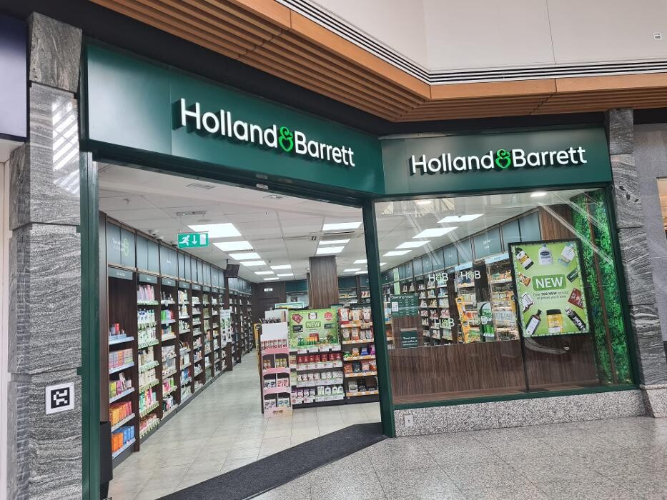 Images Holland & Barrett - Edinburgh Gyle