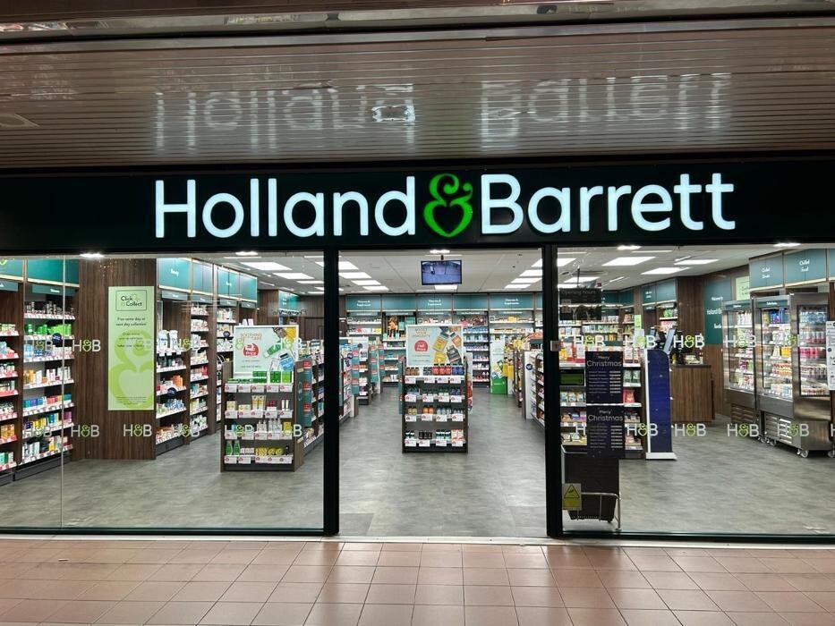 Images Holland & Barrett - Bootle