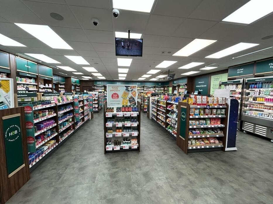 Images Holland & Barrett - Bootle