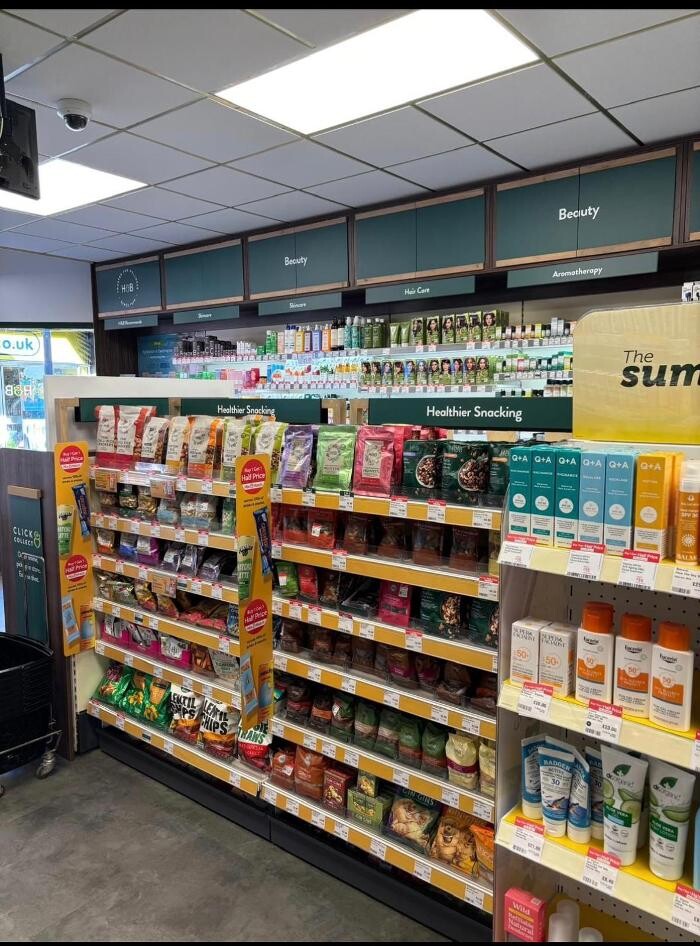 Images Holland & Barrett - Caterham