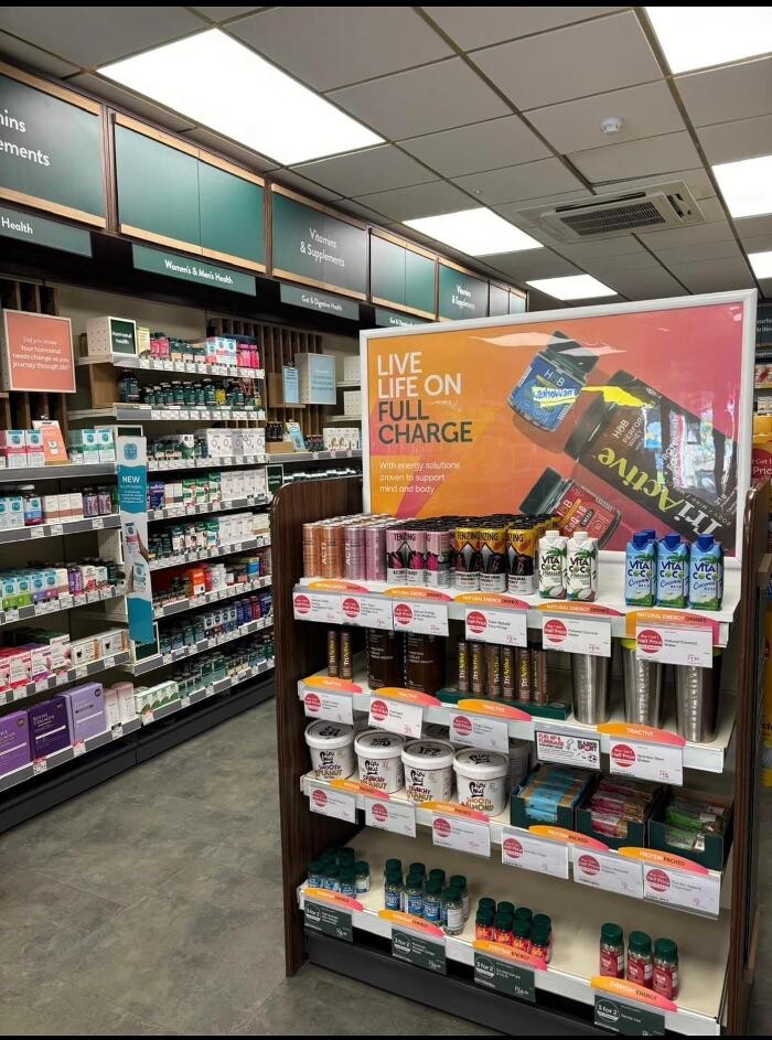 Images Holland & Barrett - Caterham