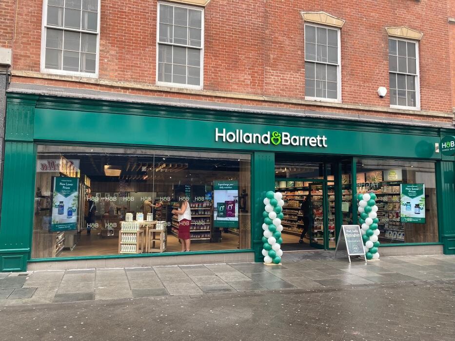 Images Holland & Barrett - Nottingham Clumber Street