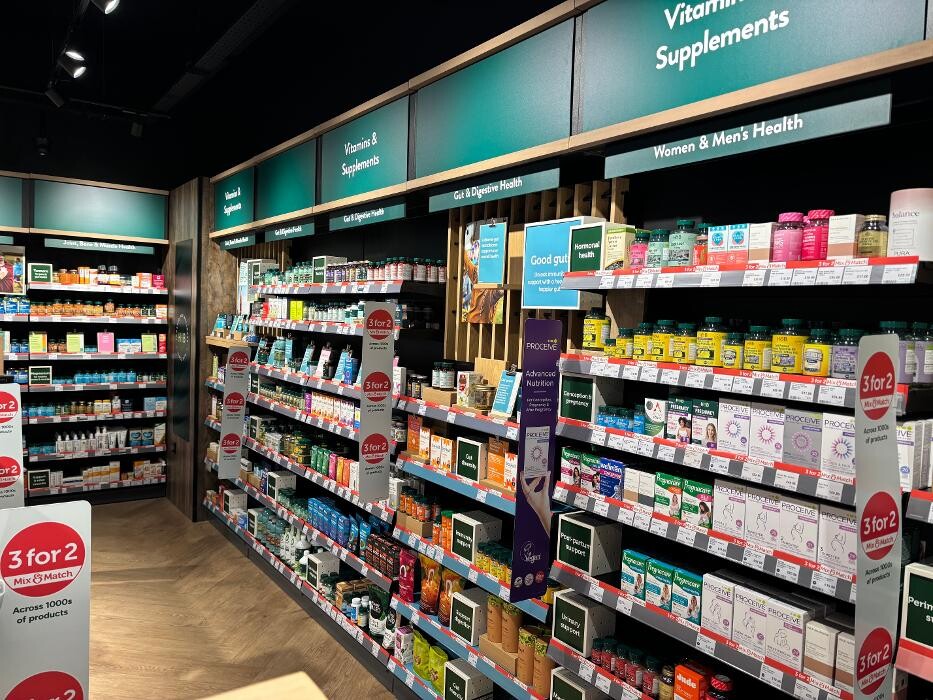 Images Holland & Barrett - Nottingham Clumber Street