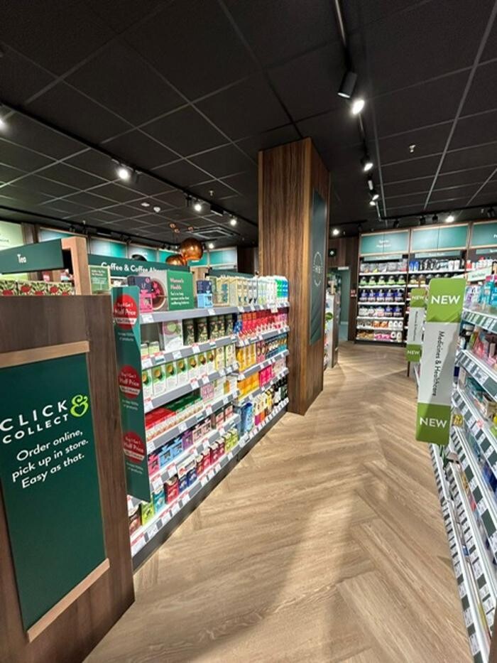 Images Holland & Barrett - Ealing Central