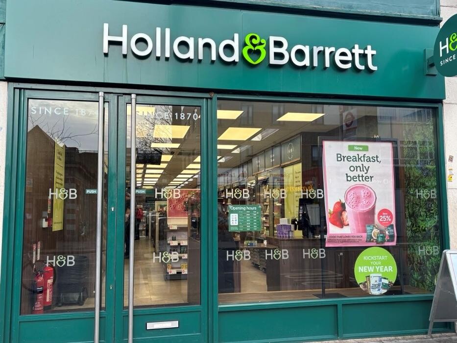 Images Holland & Barrett - Walworth Road