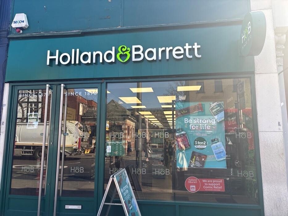 Images Holland & Barrett - Walworth Road