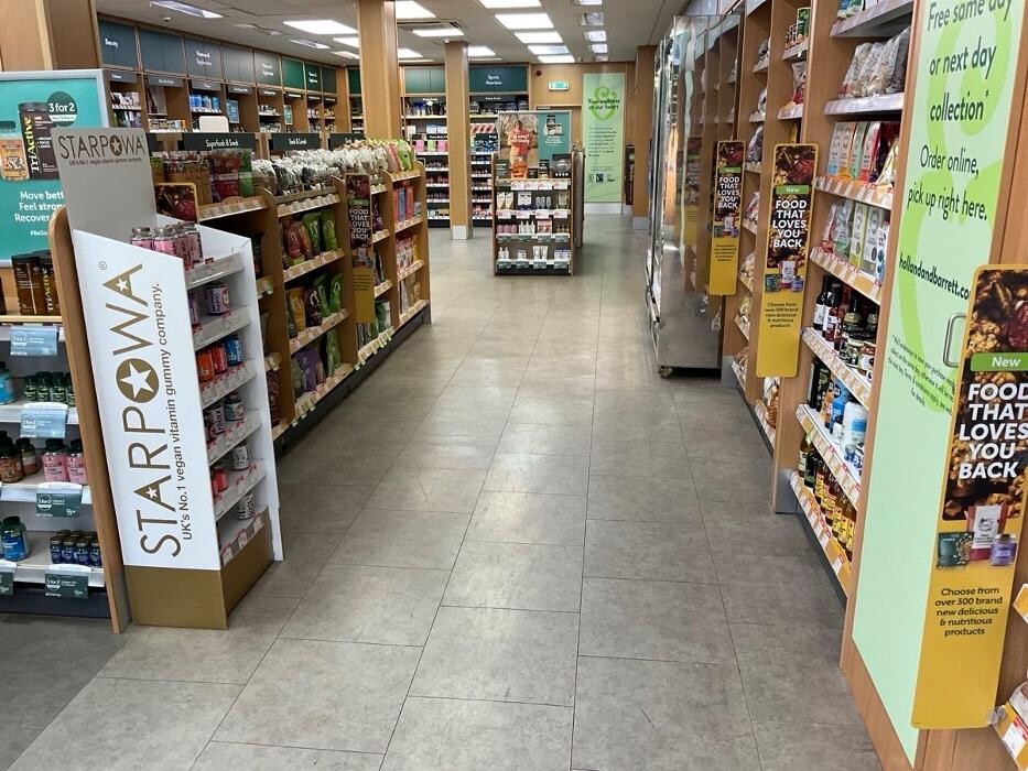 Images Holland & Barrett - South Shields