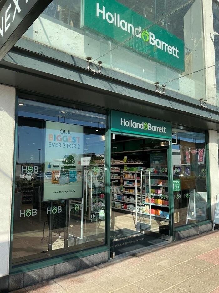 Images Holland & Barrett - Birmingham Fort Next