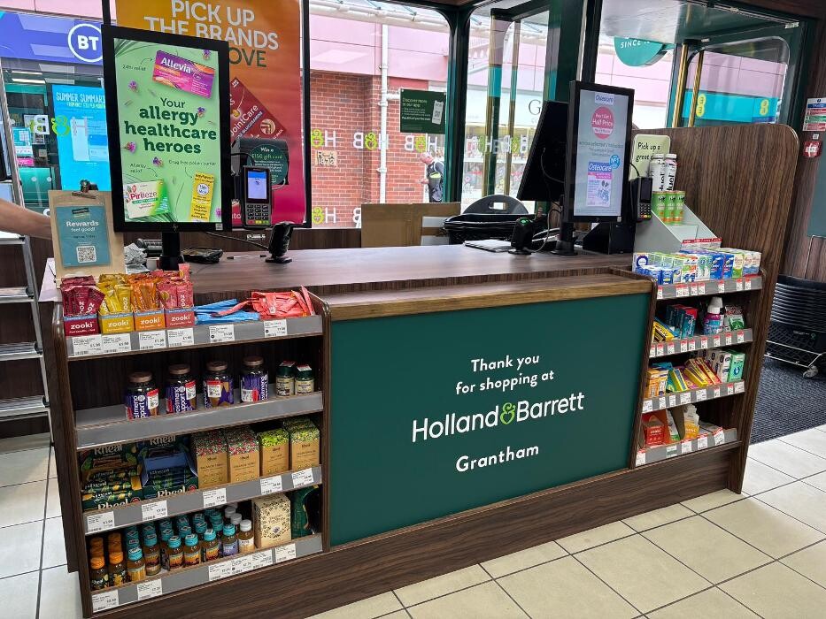 Images Holland & Barrett - Grantham