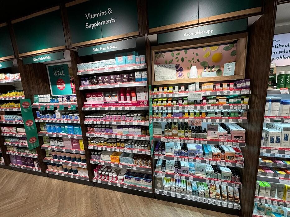 Images Holland & Barrett - Cheapside