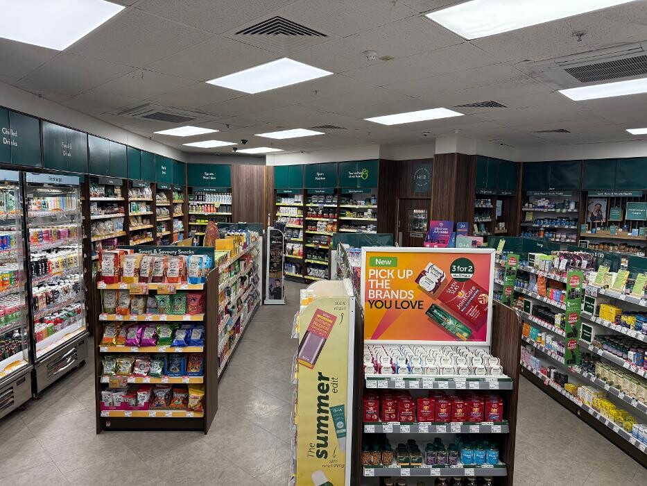Images Holland & Barrett - Milton Keynes Kingston Tesco
