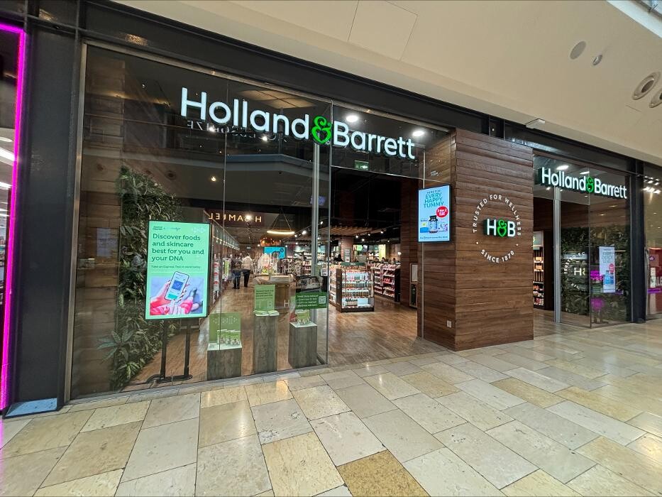 Images Holland & Barrett - Birmingham Bull Ring
