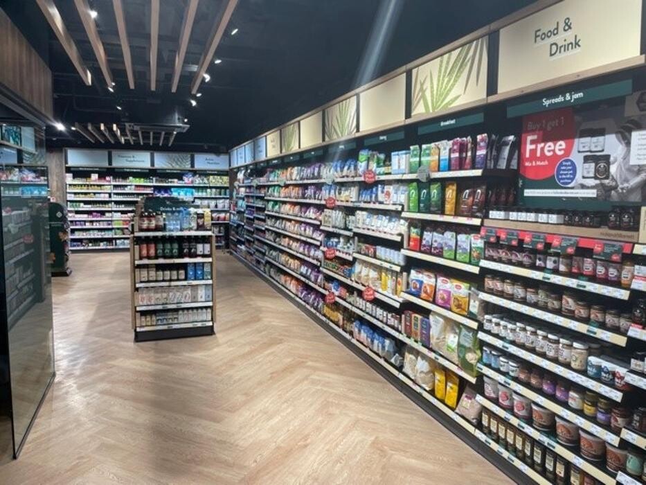 Images Holland & Barrett - Hammersmith