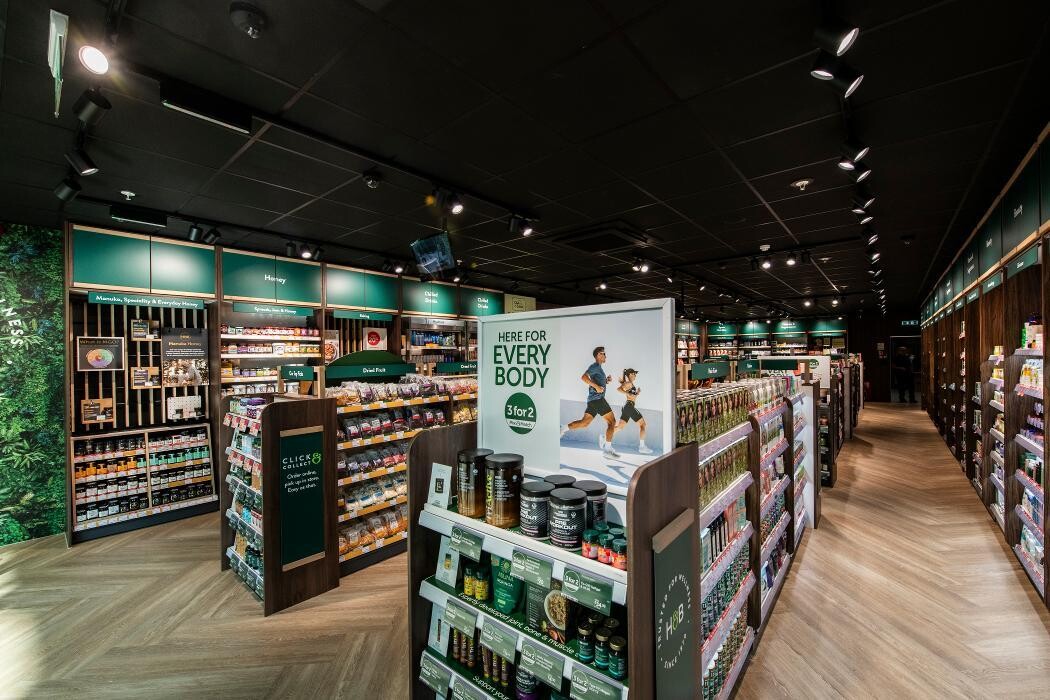 Images Holland & Barrett - Dundee Overgate