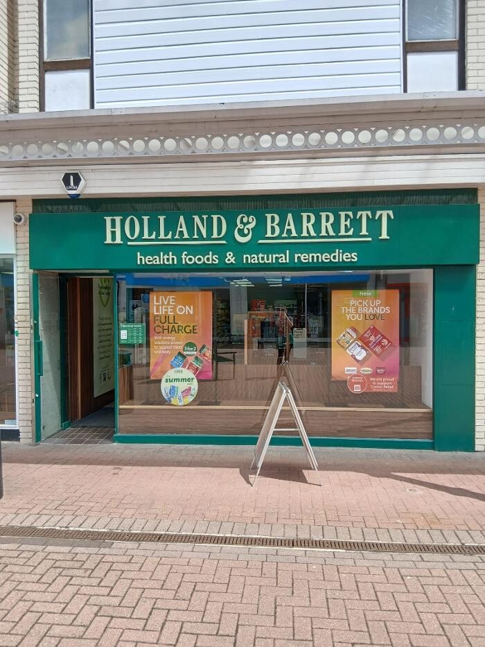 Images Holland & Barrett - Wickford