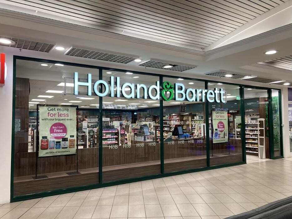 Images Holland & Barrett - Craigavon
