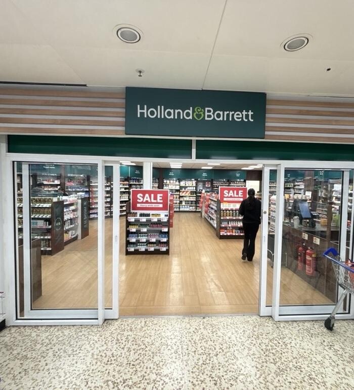 Images Holland & Barrett - Pitsea Tesco