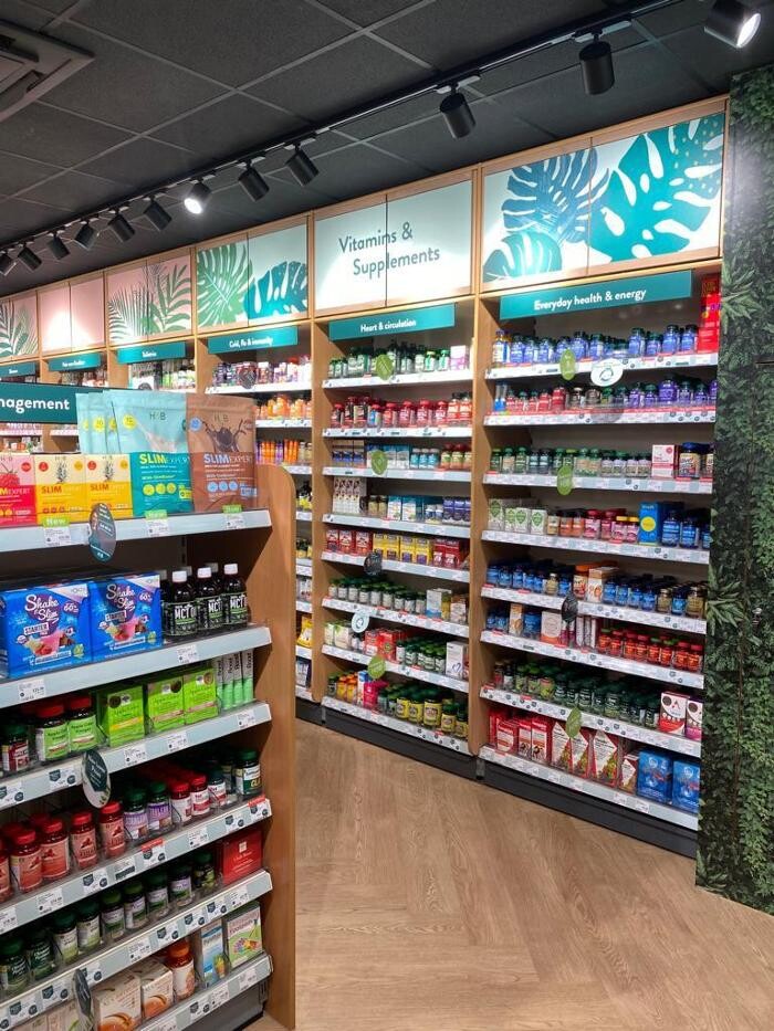 Images Holland & Barrett - Brixton
