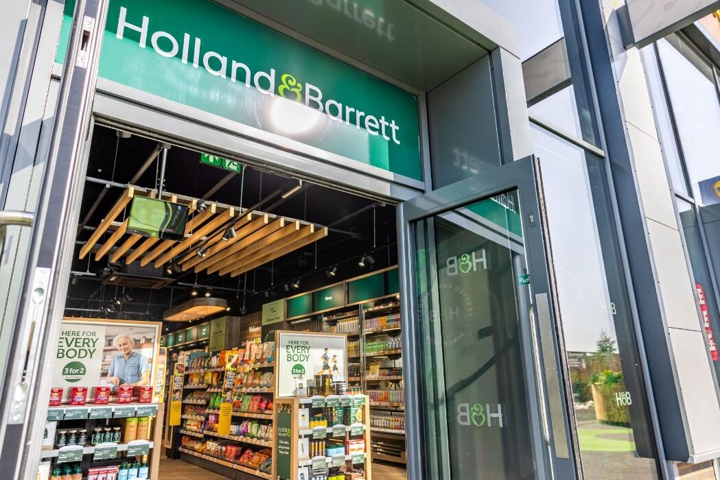 Images Holland & Barrett - Bedford Interchange