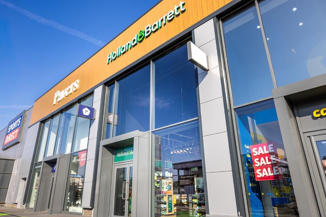 Images Holland & Barrett - Bedford Interchange