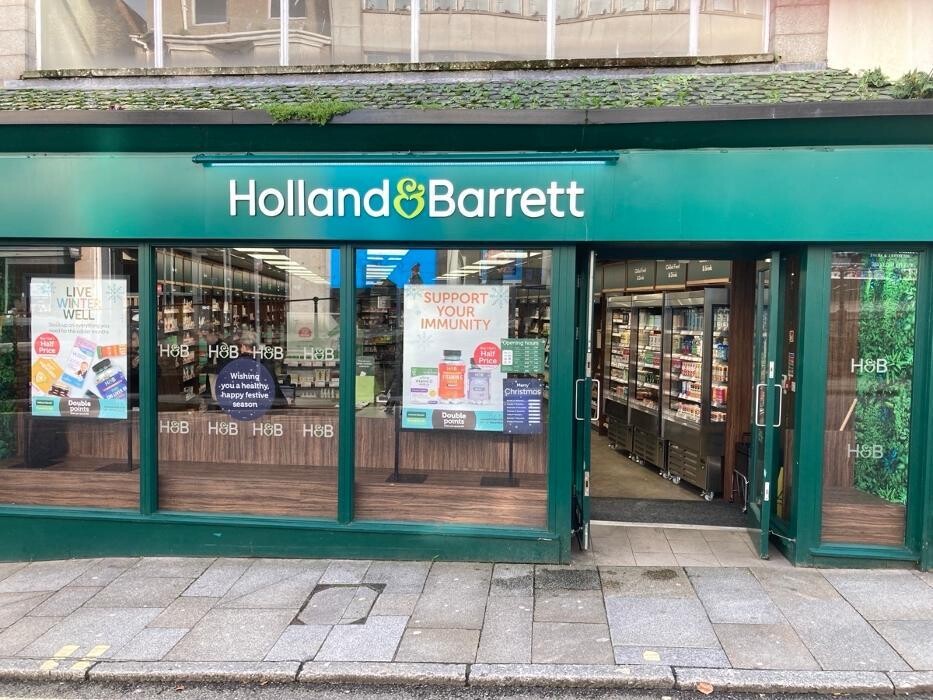 Images Holland & Barrett - Penzance