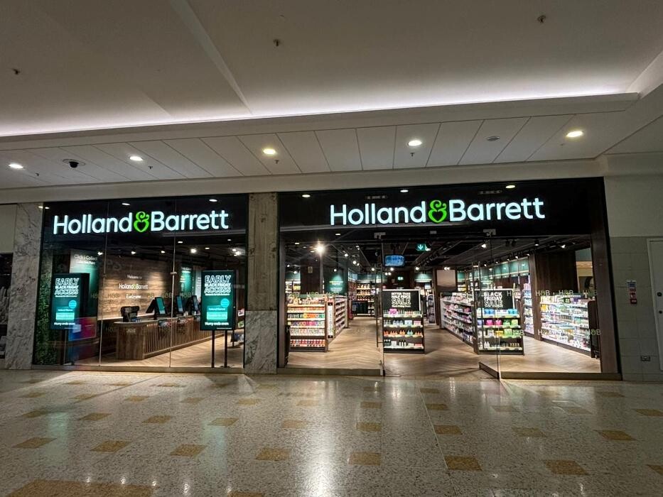 Images Holland & Barrett - Eastbourne