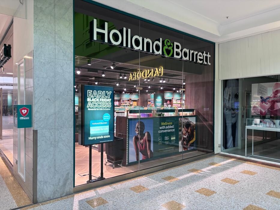 Images Holland & Barrett - Eastbourne