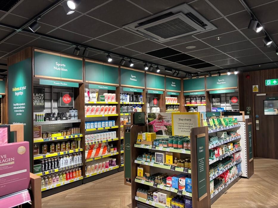 Images Holland & Barrett - Eastbourne