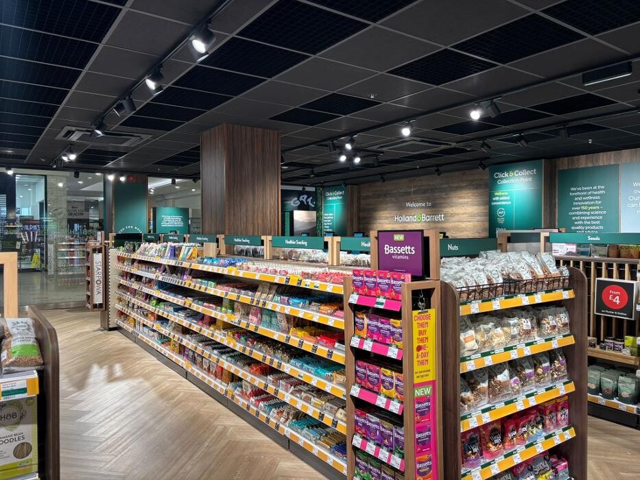 Images Holland & Barrett - Eastbourne