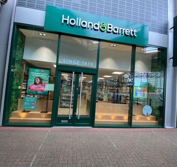 Images Holland & Barrett - Feltham