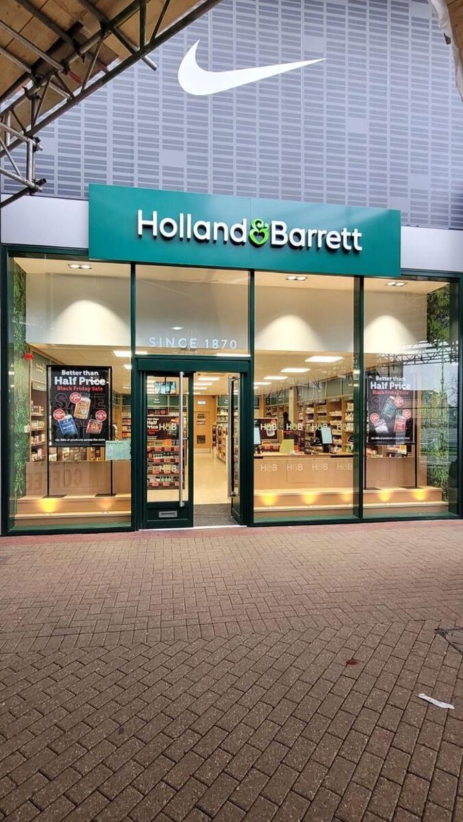 Images Holland & Barrett - Feltham