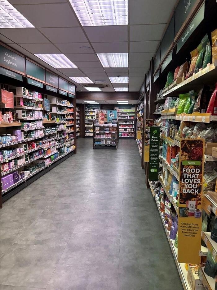 Images Holland & Barrett - Abergavenny