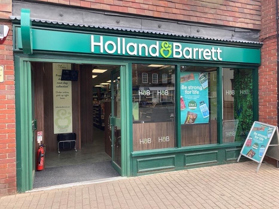 Images Holland & Barrett - Wantage
