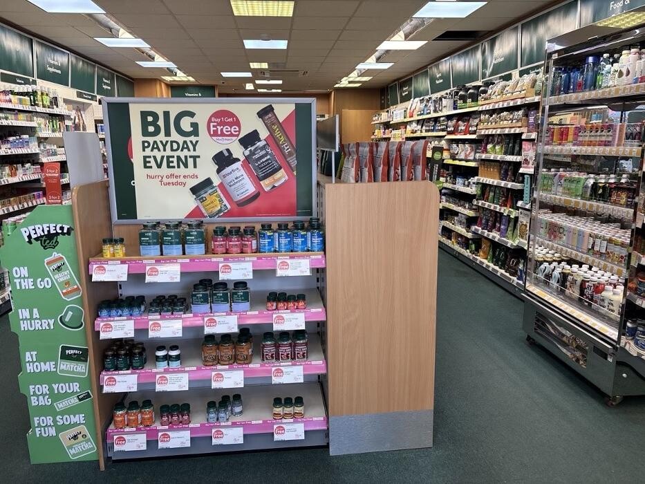 Images Holland & Barrett - Ferndown