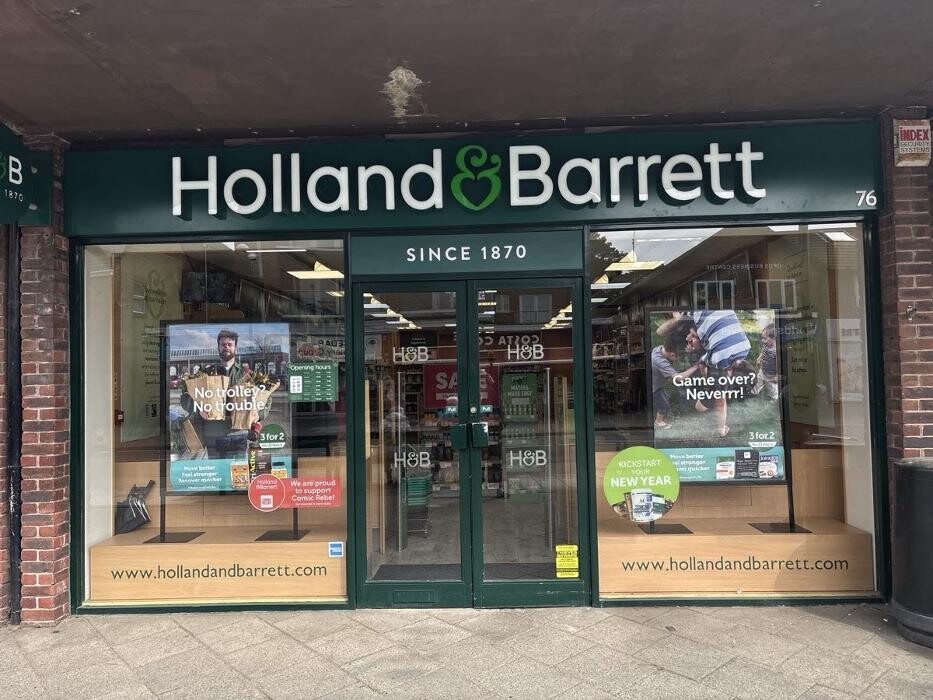 Images Holland & Barrett - Ferndown