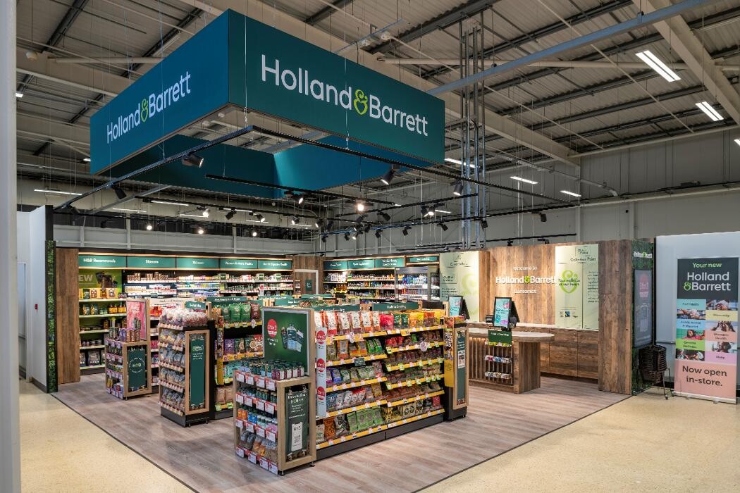 Images Holland & Barrett - Llansamlet Tesco