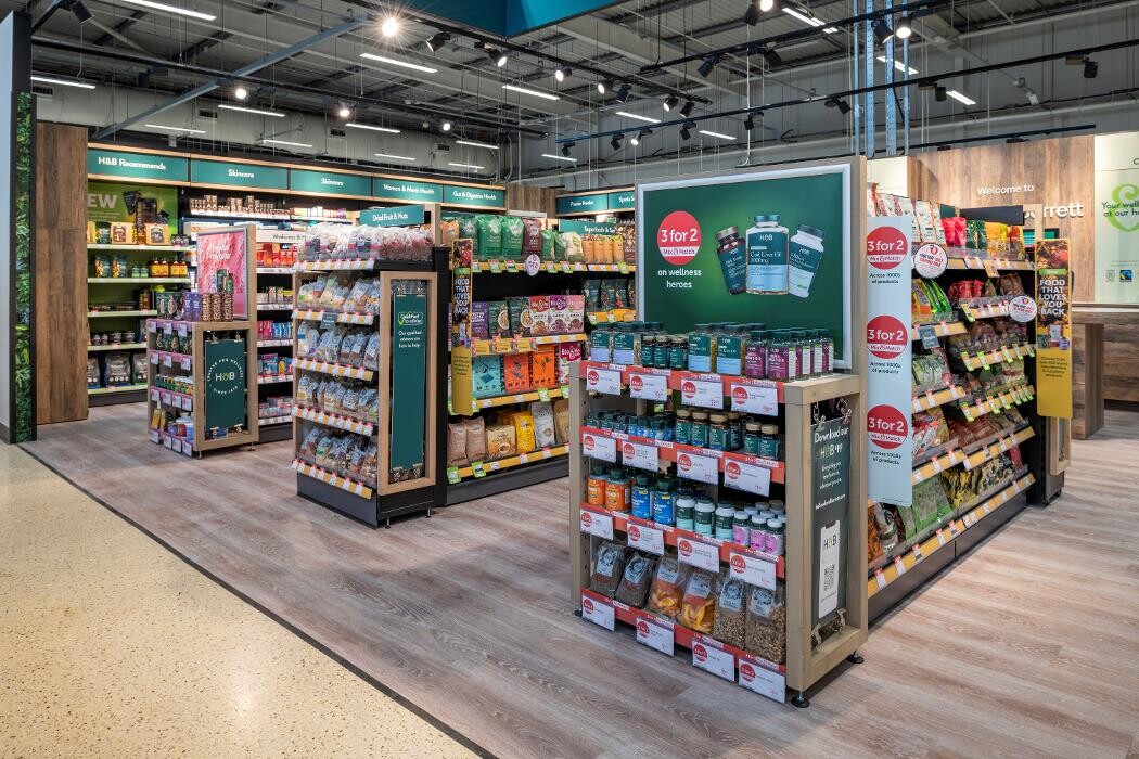 Images Holland & Barrett - Llansamlet Tesco