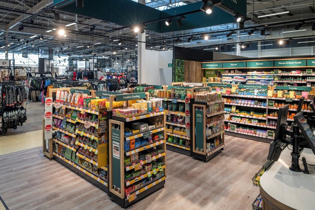 Images Holland & Barrett - Llansamlet Tesco