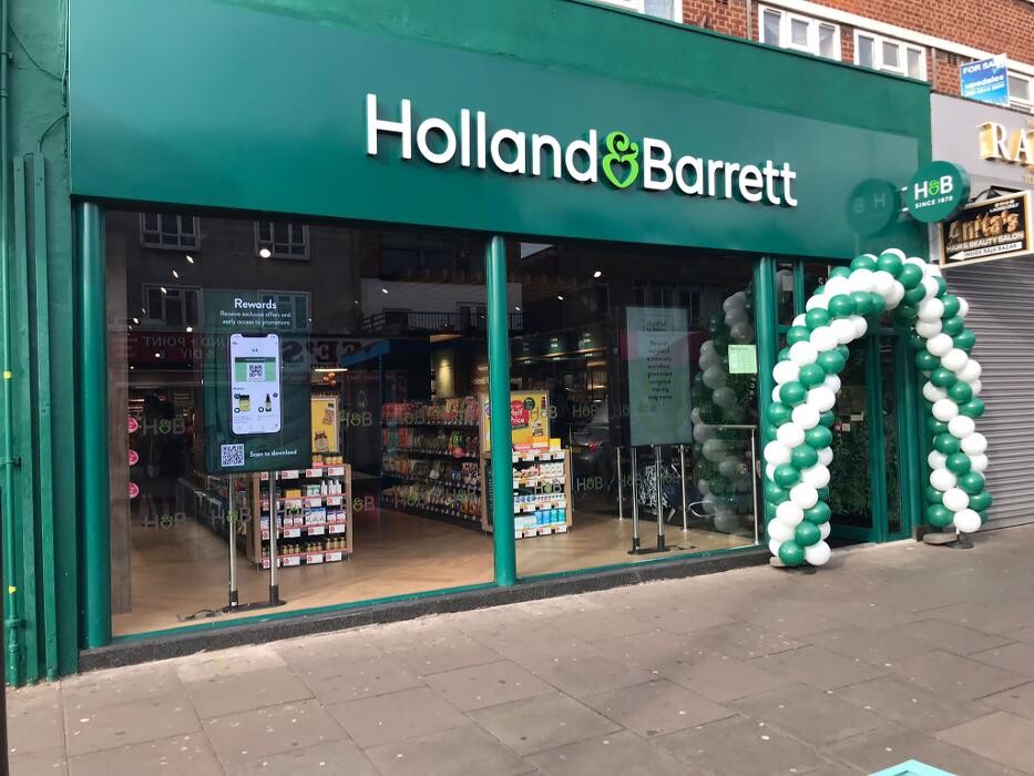 Images Holland & Barrett - Upton Park