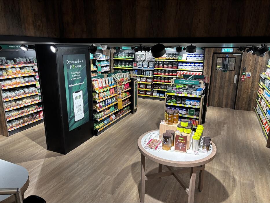 Images Holland & Barrett - Oxford Street 2