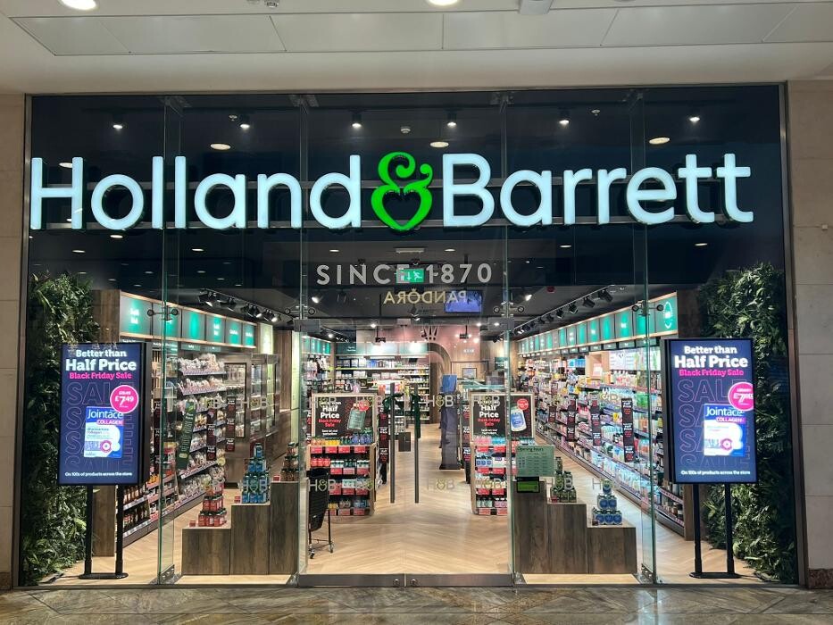 Images Holland & Barrett - Reading Oracle