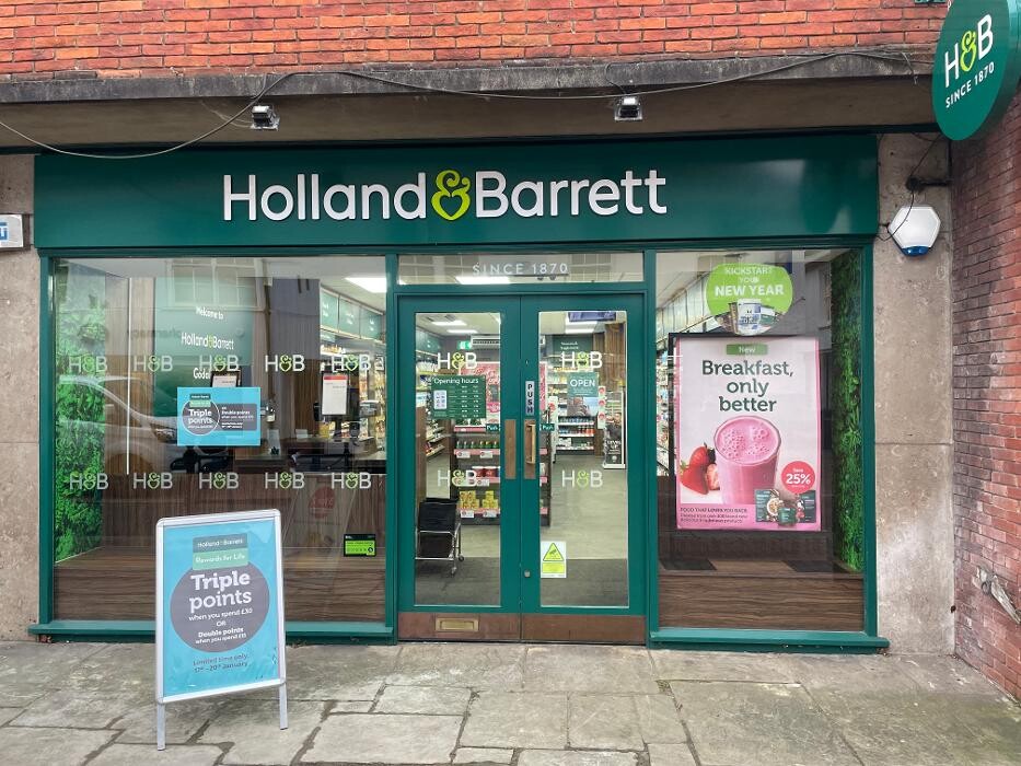 Images Holland & Barrett - Godalming