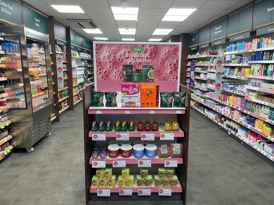 Images Holland & Barrett - Godalming