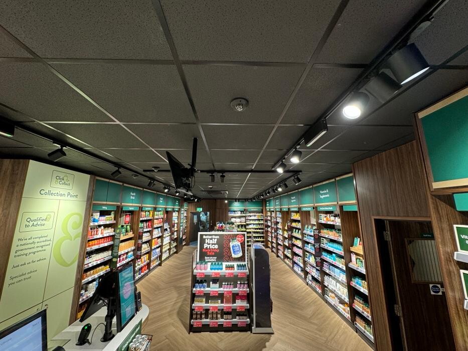 Images Holland & Barrett - Durham