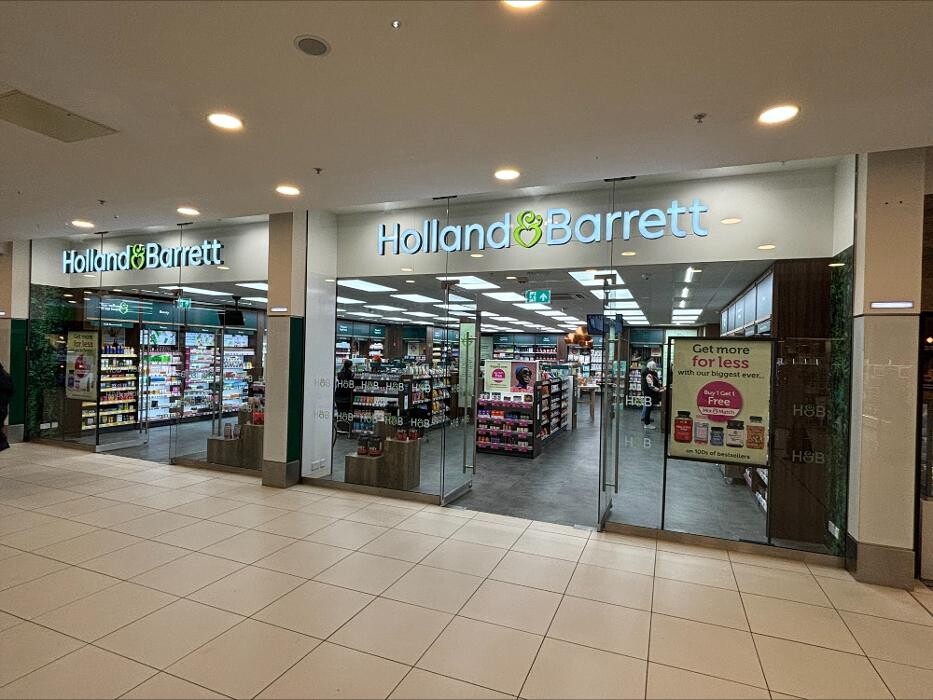 Images Holland & Barrett - Blackburn