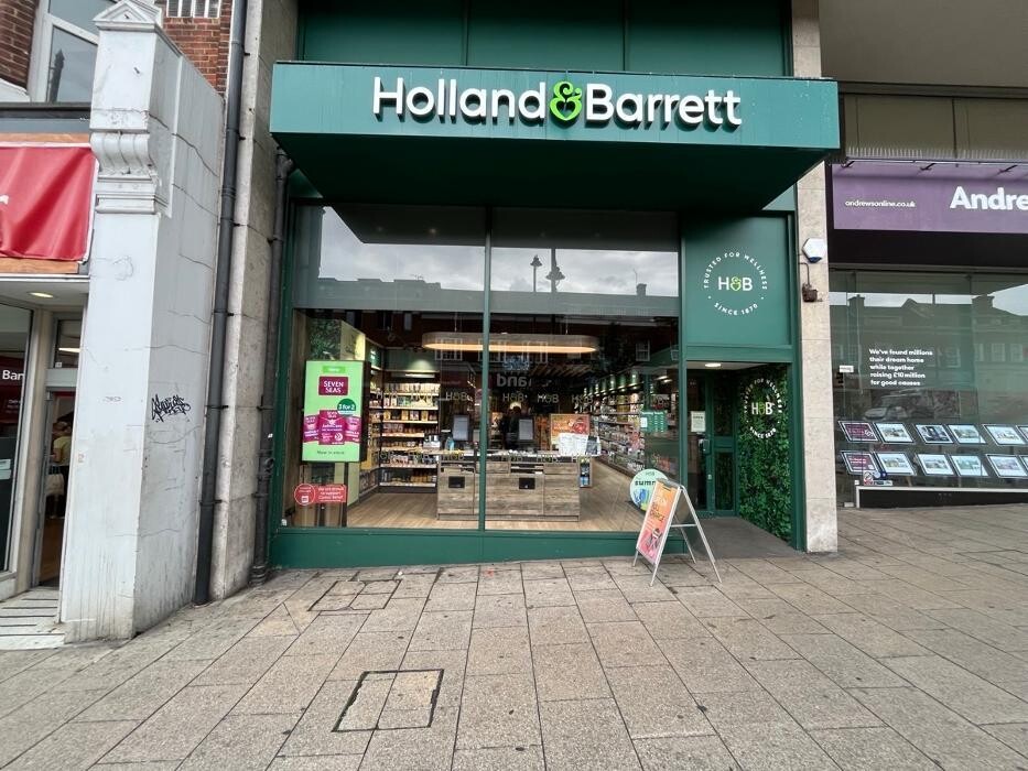 Images Holland & Barrett - Wallington