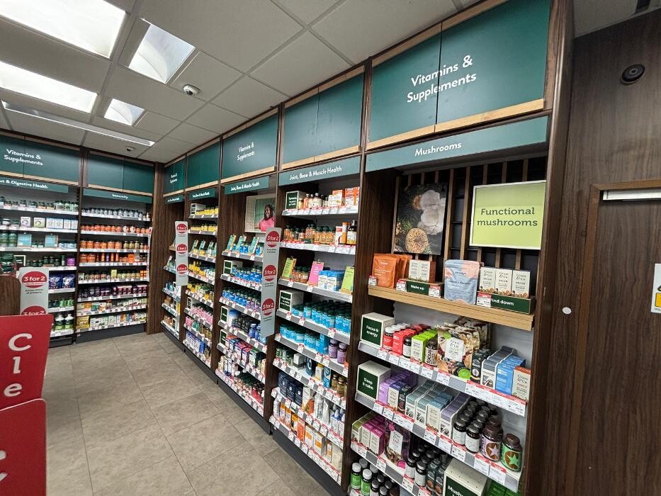 Images Holland & Barrett - Denton