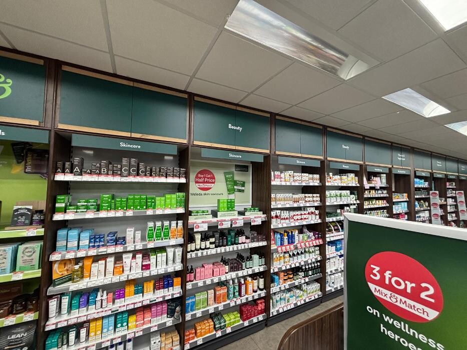 Images Holland & Barrett - Denton